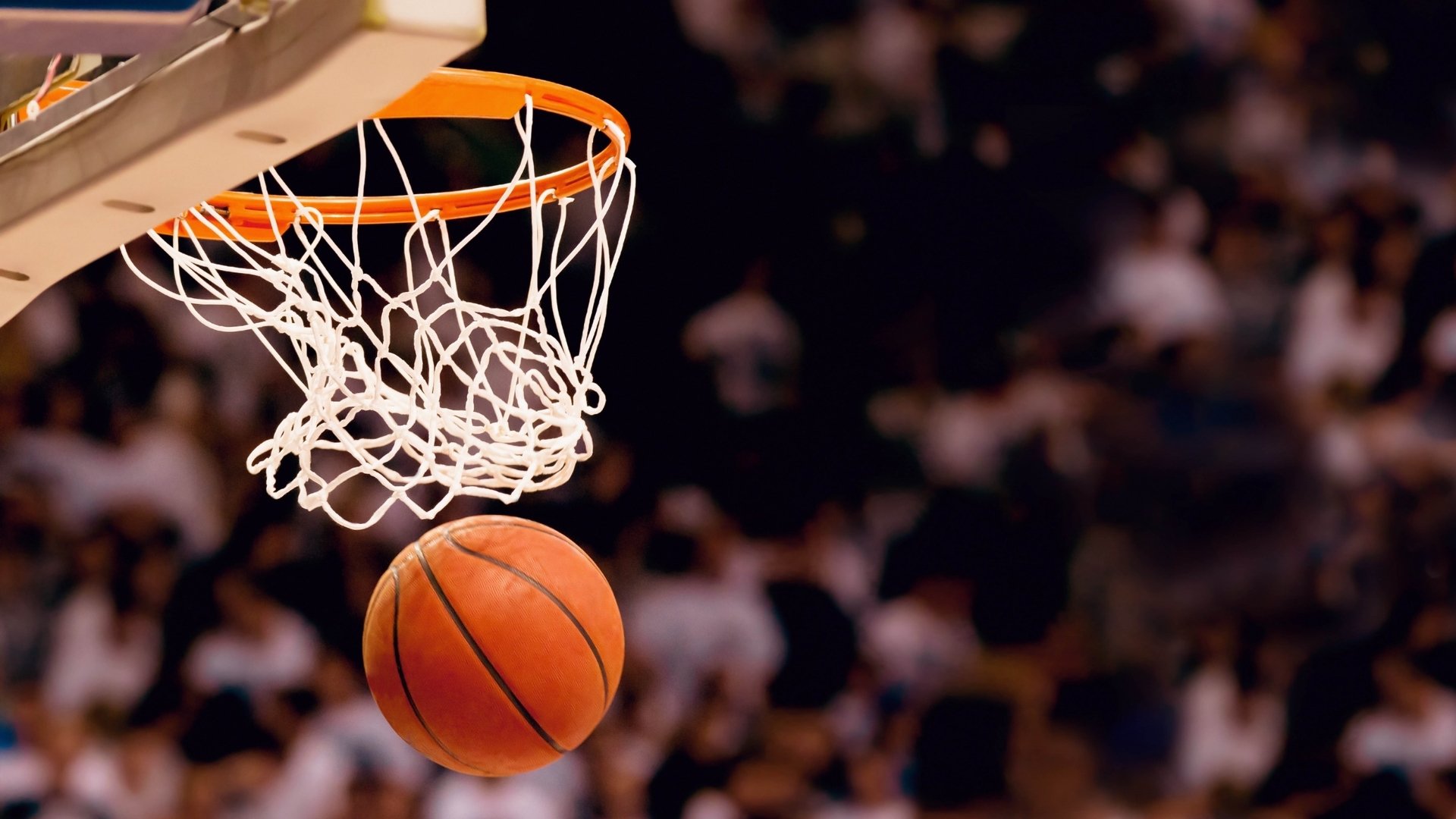 乐鱼APP-今夜NBA三场大戏,猛龙绝杀里程碑,国王反弹,森林狼复出首秀突变